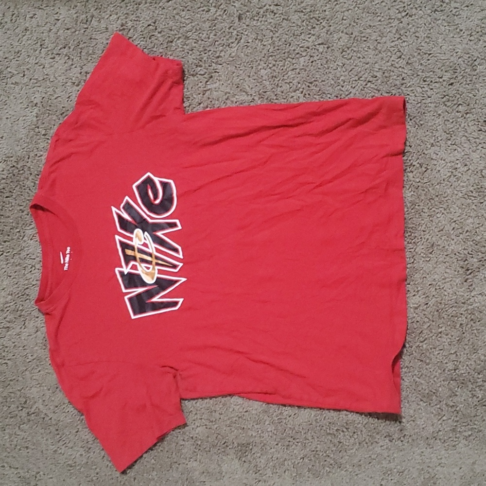 Nike T Shirt